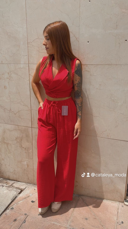 Conjunto Carmín