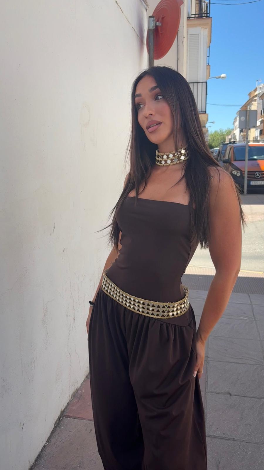 Mono Ariana
