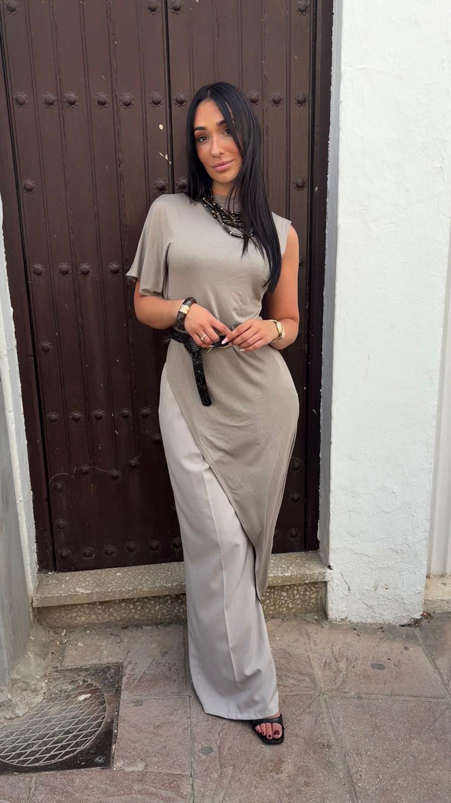 Blusa Asimétrica