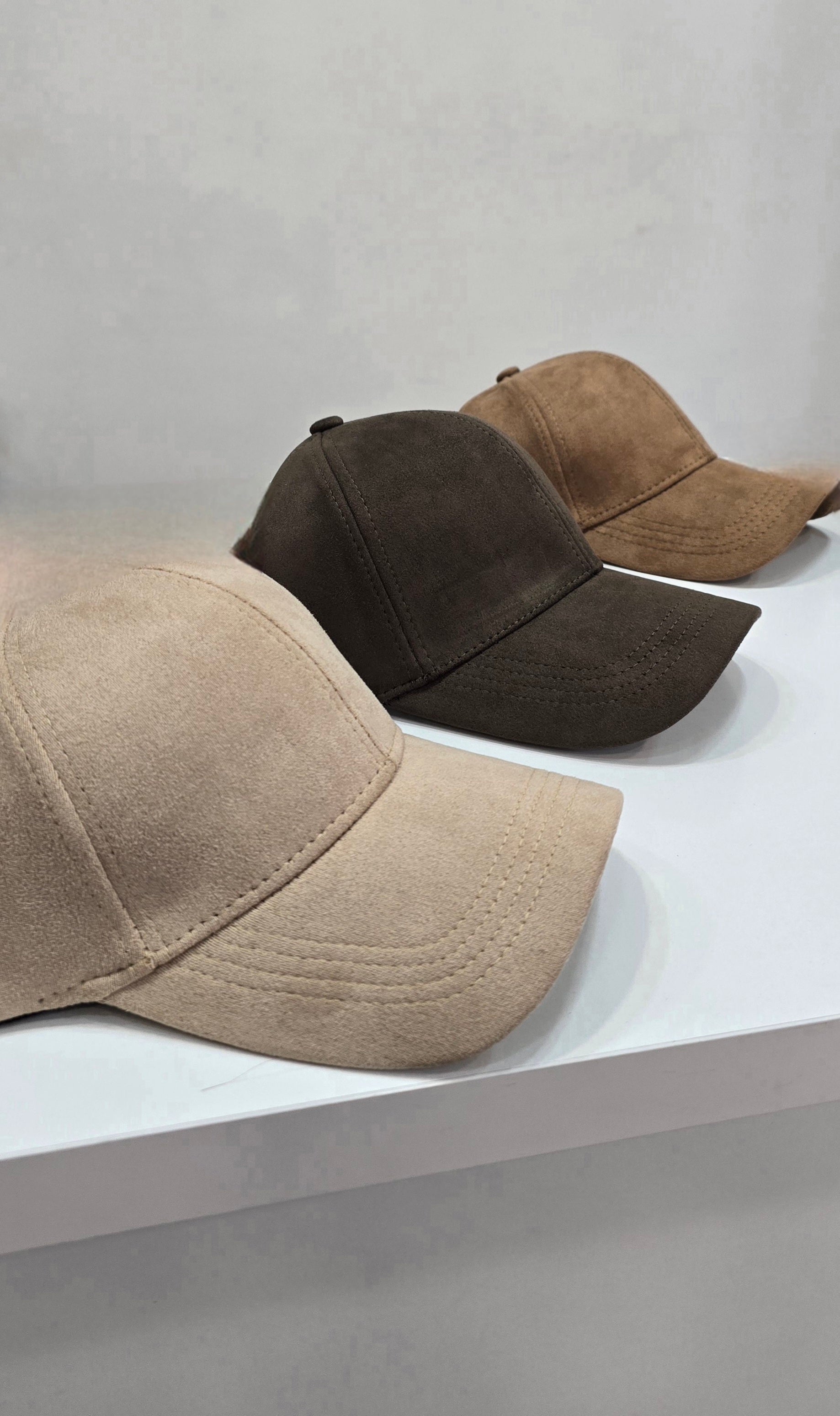 Gorra antelina