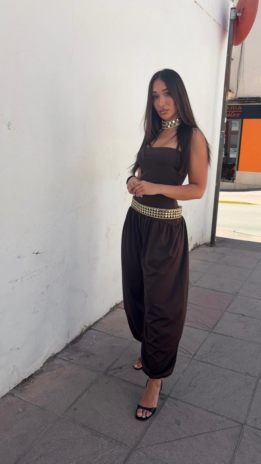 Mono Ariana
