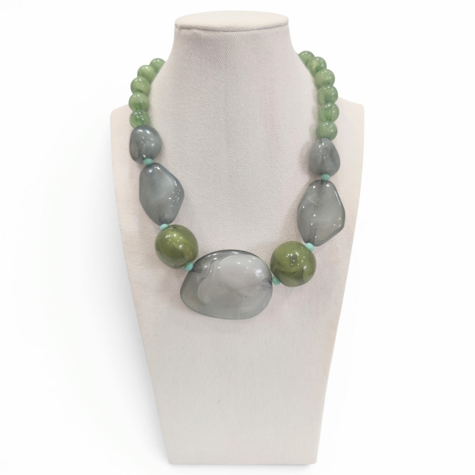 Collar Esmeralda