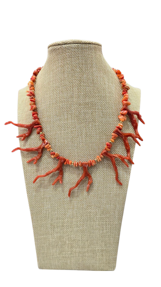 Collar coral sencillo