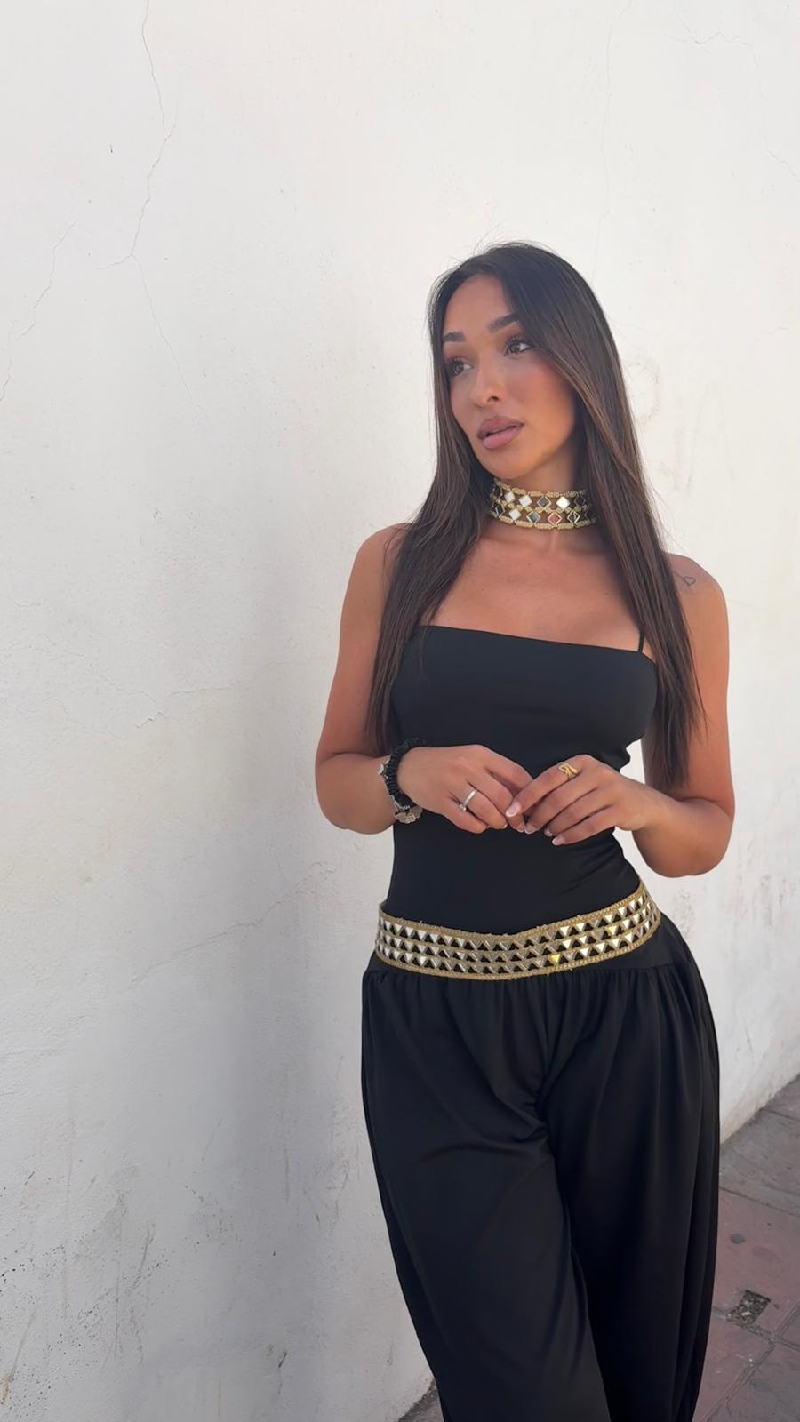 Mono Ariana