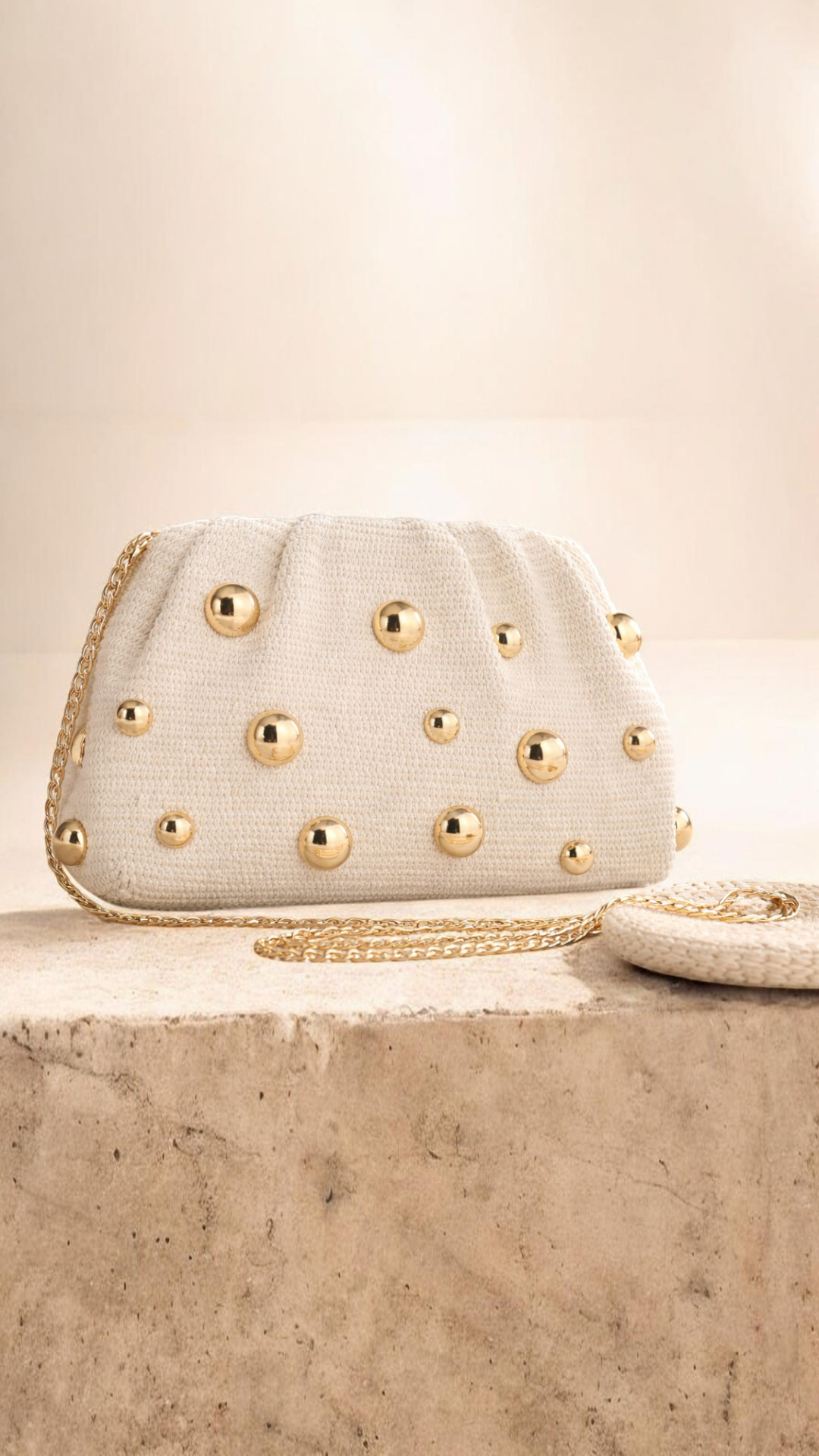 Bolso Tachuelas